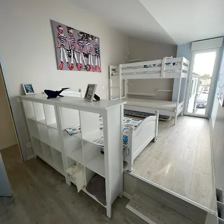 Semesterbostad Ideal Famille, Maison Neuve Climatisee A 7 Mn A Pieds Minimes *